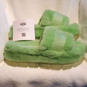 UGG, Fluffita, size 8
